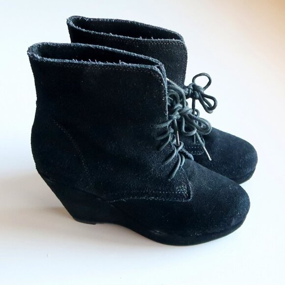 Steve Madden Black Suede Leather Wedge Heel Lace-up Ankle Boots / Booties Size 6 - Picture 10 of 16